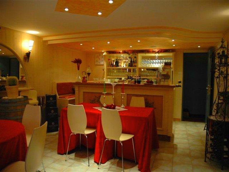 Hotel Canarino