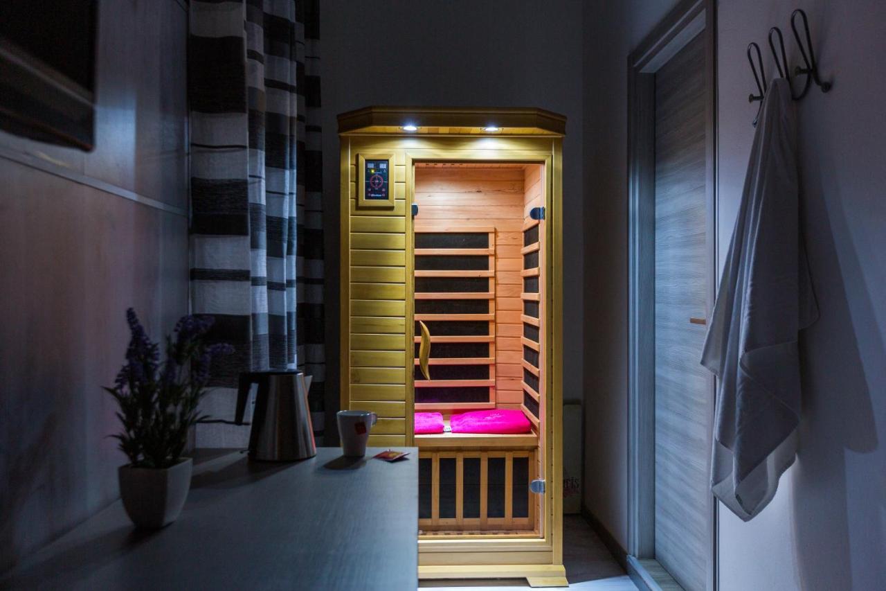 Canarino Hotel