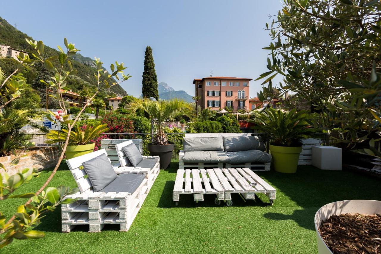 Hotel Canarino